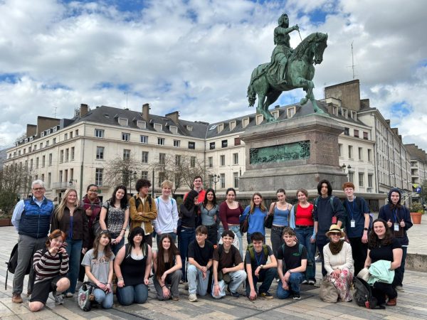 9th Graders’ 2nd Week in Orléans Begins